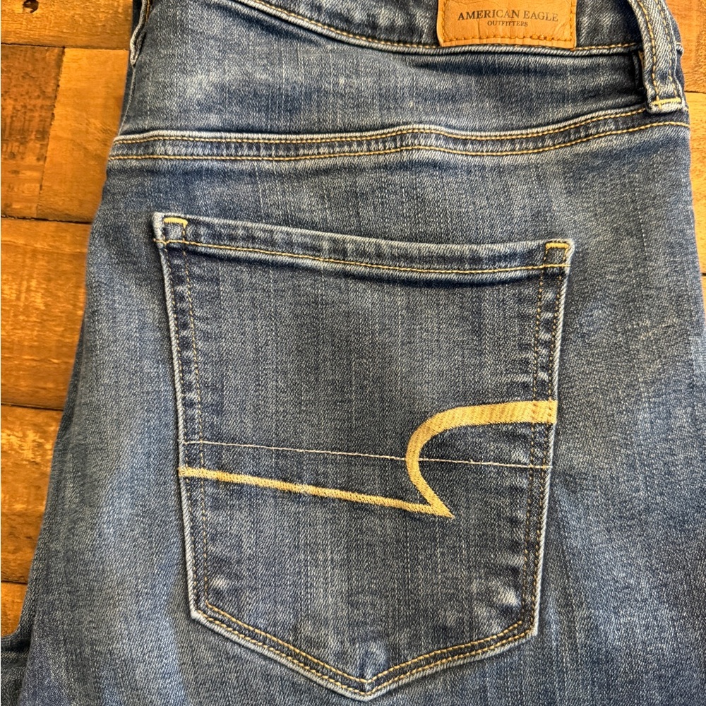 American Eagle Blue Jeans Dark Denim Size 12 Regular
